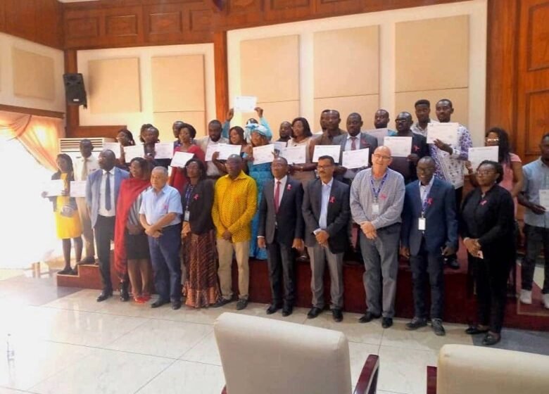  Entreprise/Transport maritime : 60 nouveaux conducteurs de grues offshore reçoivent des certifications