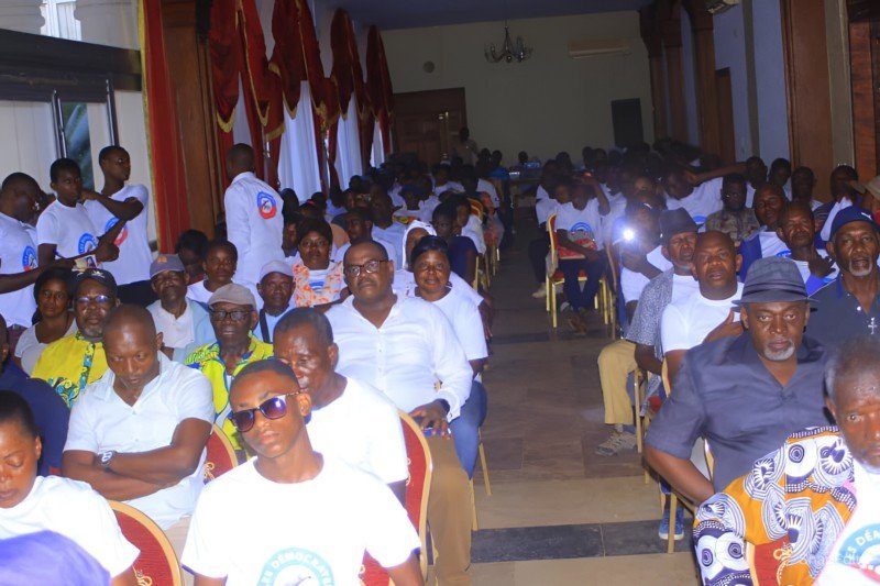  Politique : Les Démocrates installent des coordinations dans la Ngounié