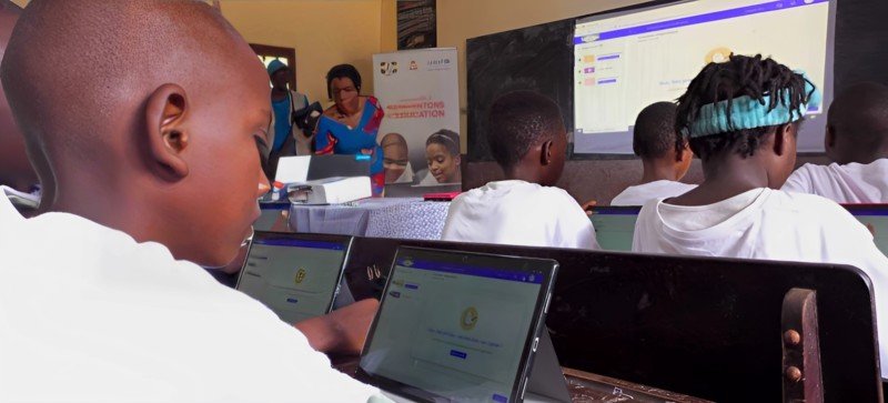  Initiative reimagine Education : Airtel Gabon et l&rsquo;UNICEF de concert pour accélérer l&rsquo;apprentissage numérique
