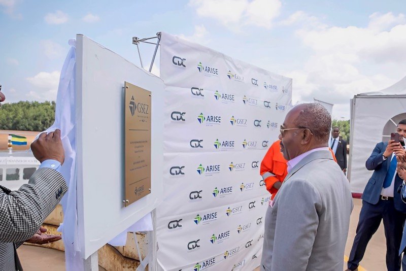  Ali Bongo Ondimba inaugure trois infrastructures remarquables à la ZES de Nkok