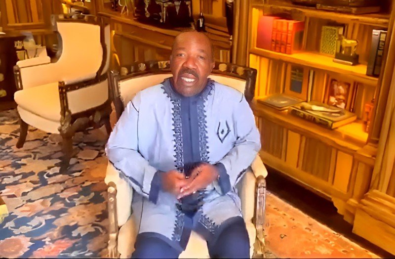  Coup d&rsquo;État au Gabon : Appel du président Ali Bongo Ondimba à la communauté internationale pour dénoncer son arrestation