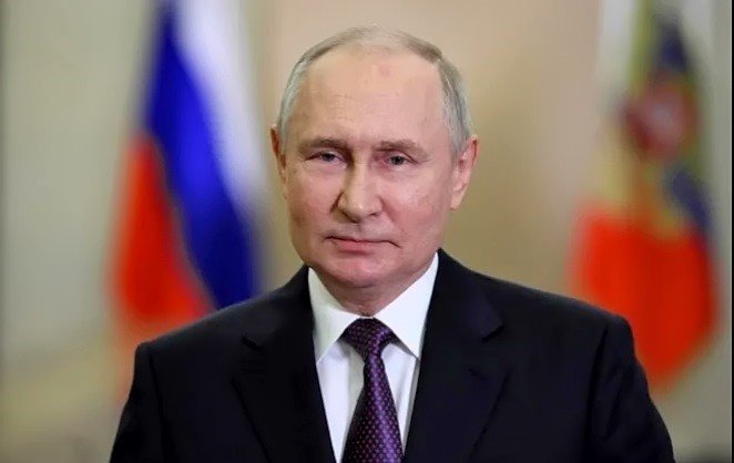  Vladimir Poutine réélu président de la Russie avec 87% des voix : Détermination et contestation