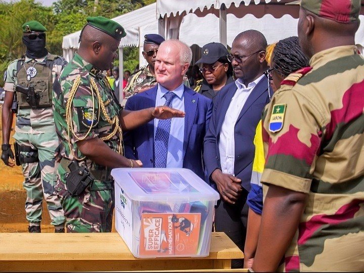  Ivindo Iron s&rsquo;engage dans l&rsquo;éducation : Le Projet « Resources for Schools » transforme des vies