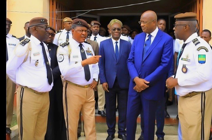  Le Garde des Sceaux à la Prison Centrale de Libreville : Une visite axée sur les conditions de travail et de détention