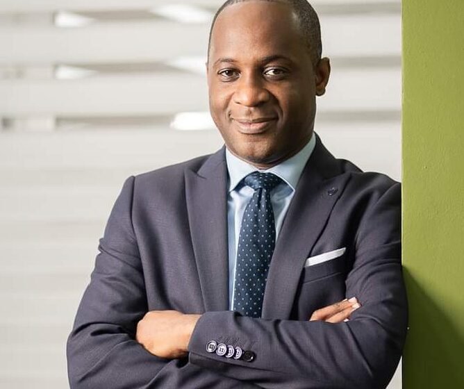  Yannick EBIBIÉ honoré comme « Héros de l&rsquo;Écosystème de l&rsquo;année » aux Global Startup Awards