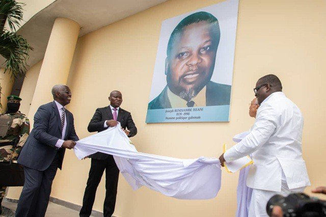 Gabon : Brice Clotaire Oligui Nguema rebaptise l’aéroport de Port-Gentil en hommage à Joseph Rendjambe