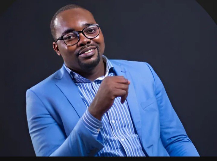  Ryan Nziengui, stratège de l’ombre au service de la communication gouvernementale