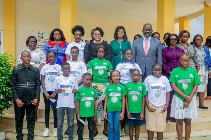  Journée mondiale des orphelins du sida : un appel à la solidarité nationale