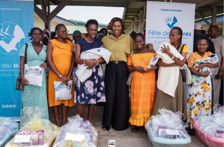  Solidarité en action : la Première Dame Zita Oligui Nguema aux côtés des mamans de l’hôpital régional de Ntchengue