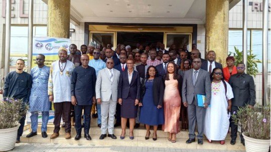  Coopération CEMAC – UEMOA : Une centaine de formateurs engagés dans le cadre de l’Enquête Harmonisée sur les Conditions de Vie des Ménages