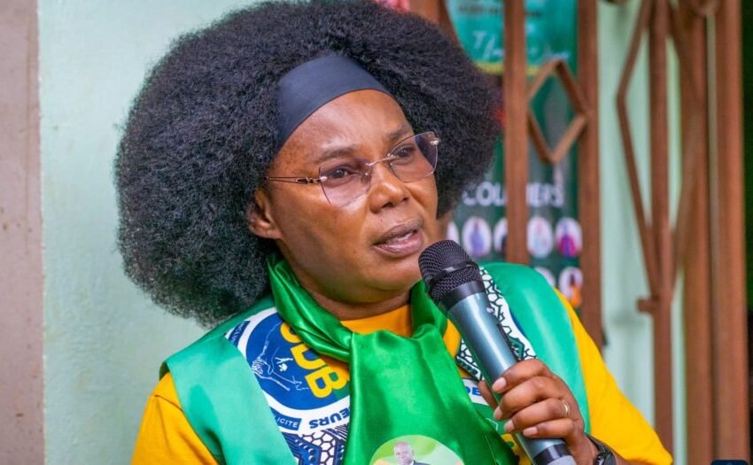  Libreville/3e arrondissement : Élodie Fouefoue Sandjoh, ministre et candidate de l’UDB, lance officiellement sa campagne